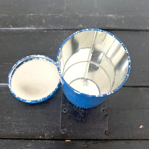 Vintage Tea Tin | Blue & White Floral Metal Lidded Storage Container | Cylinder - Picture 5 of 9